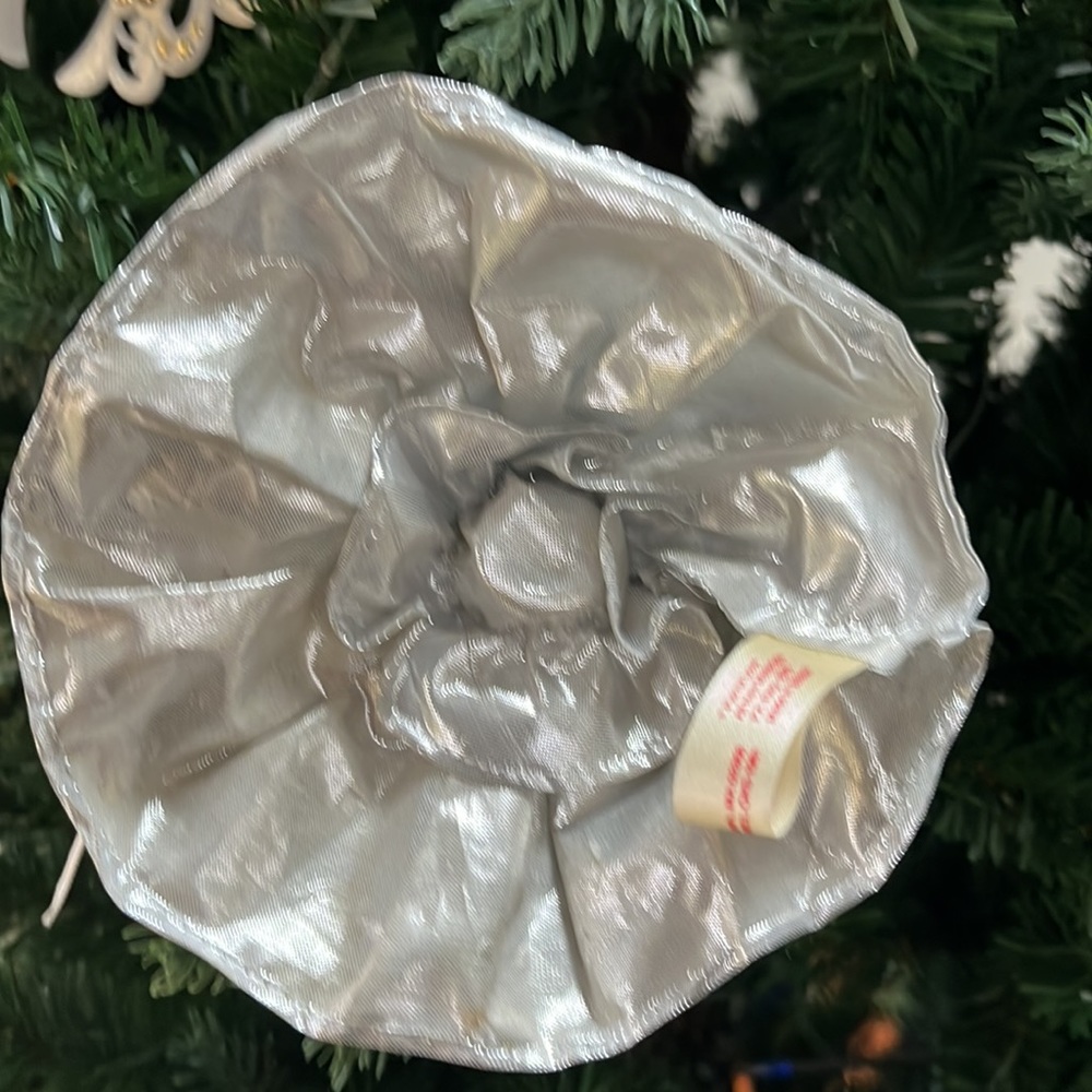 Vintage Schmid Pierrot Love Ornament - Picture 4 of 4